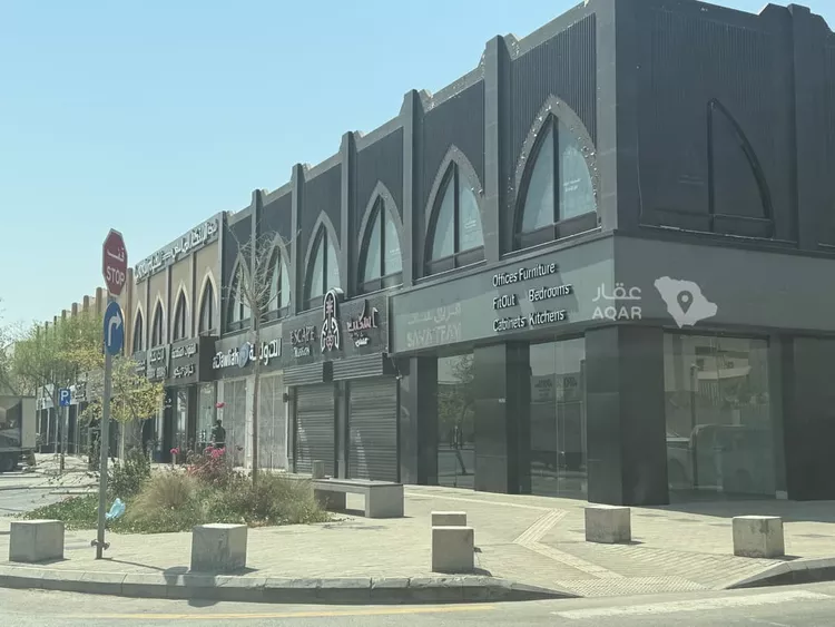 Shop for Rent in Riyadh Al Wurud صورة 2