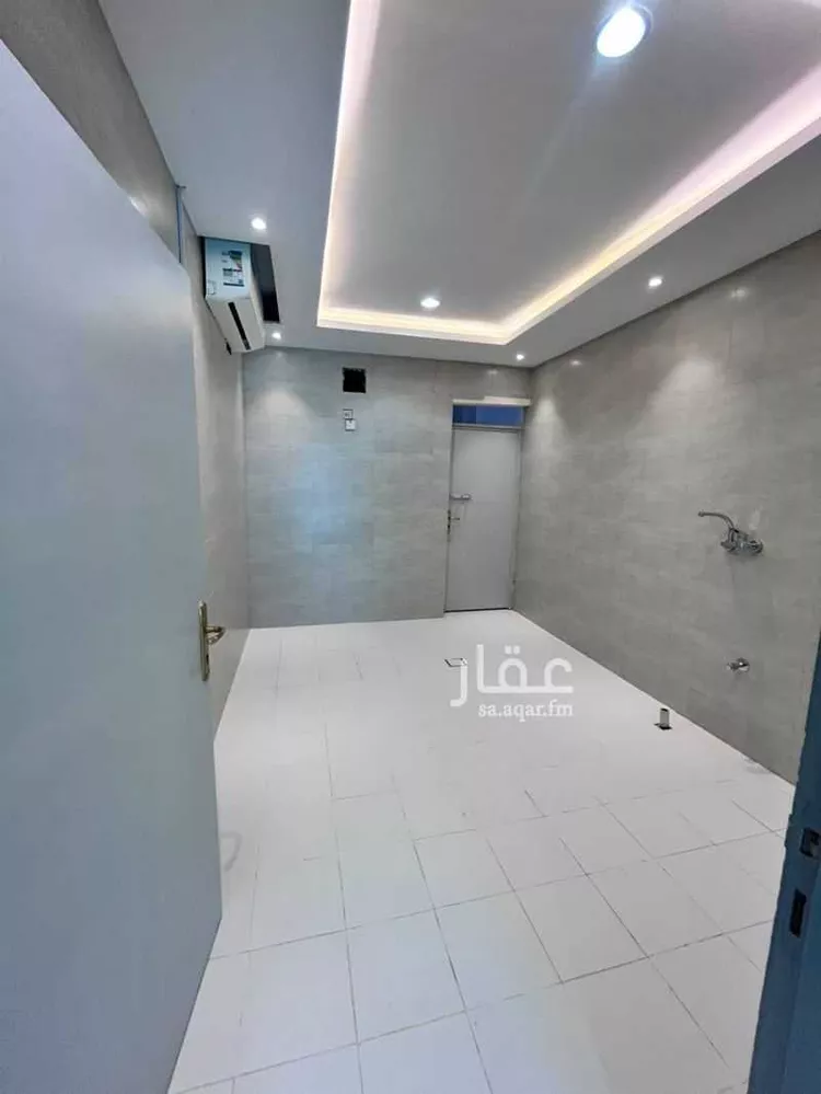 فيلا للبيع في شارع ابي منصور الخطيب, حي التعاون, مدينة الرياض, منطقة الرياض صورة 2