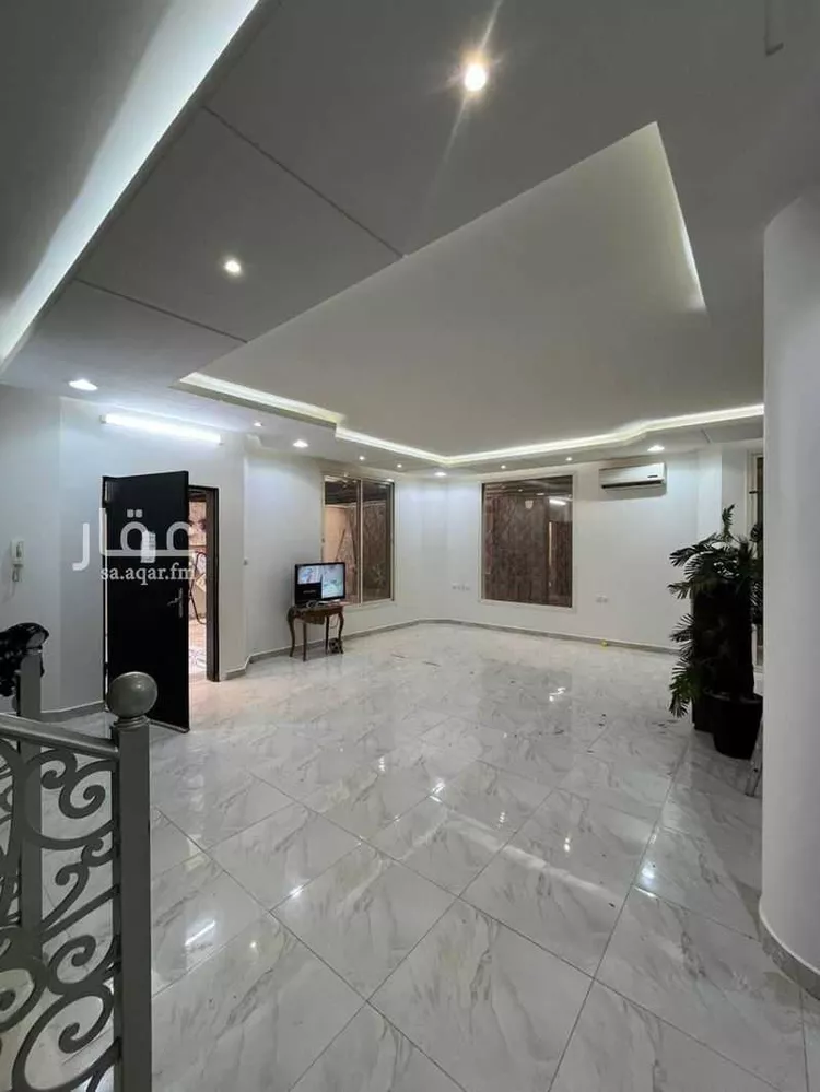 فيلا للبيع في شارع عبدالمعطي مرداد, حي العارض, مدينة الرياض, منطقة الرياض صورة 4