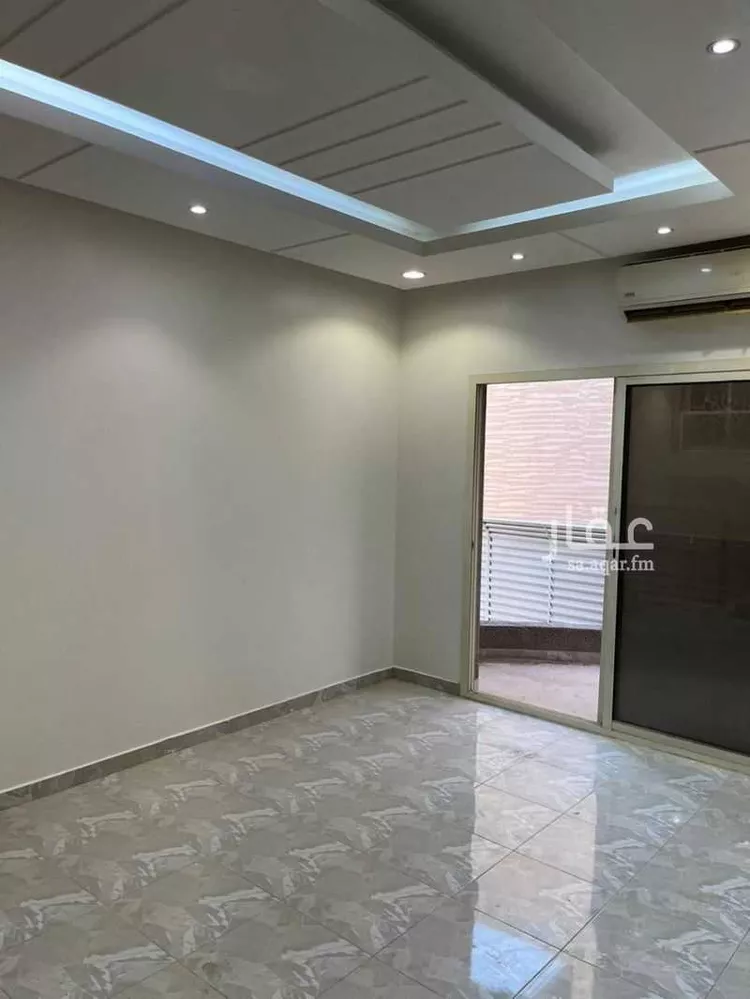 فيلا للبيع في شارع عبدالمعطي مرداد, حي العارض, مدينة الرياض, منطقة الرياض صورة 2