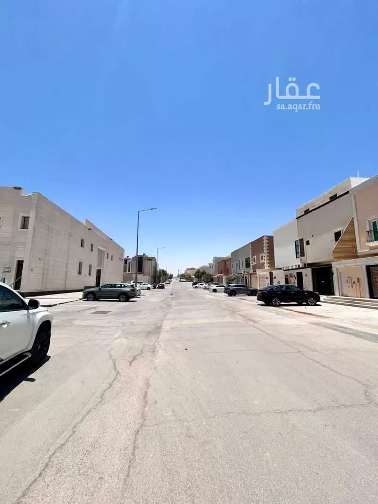 فيلا للبيع في شارع ابي منصور الخطيب, حي التعاون, مدينة الرياض, منطقة الرياض