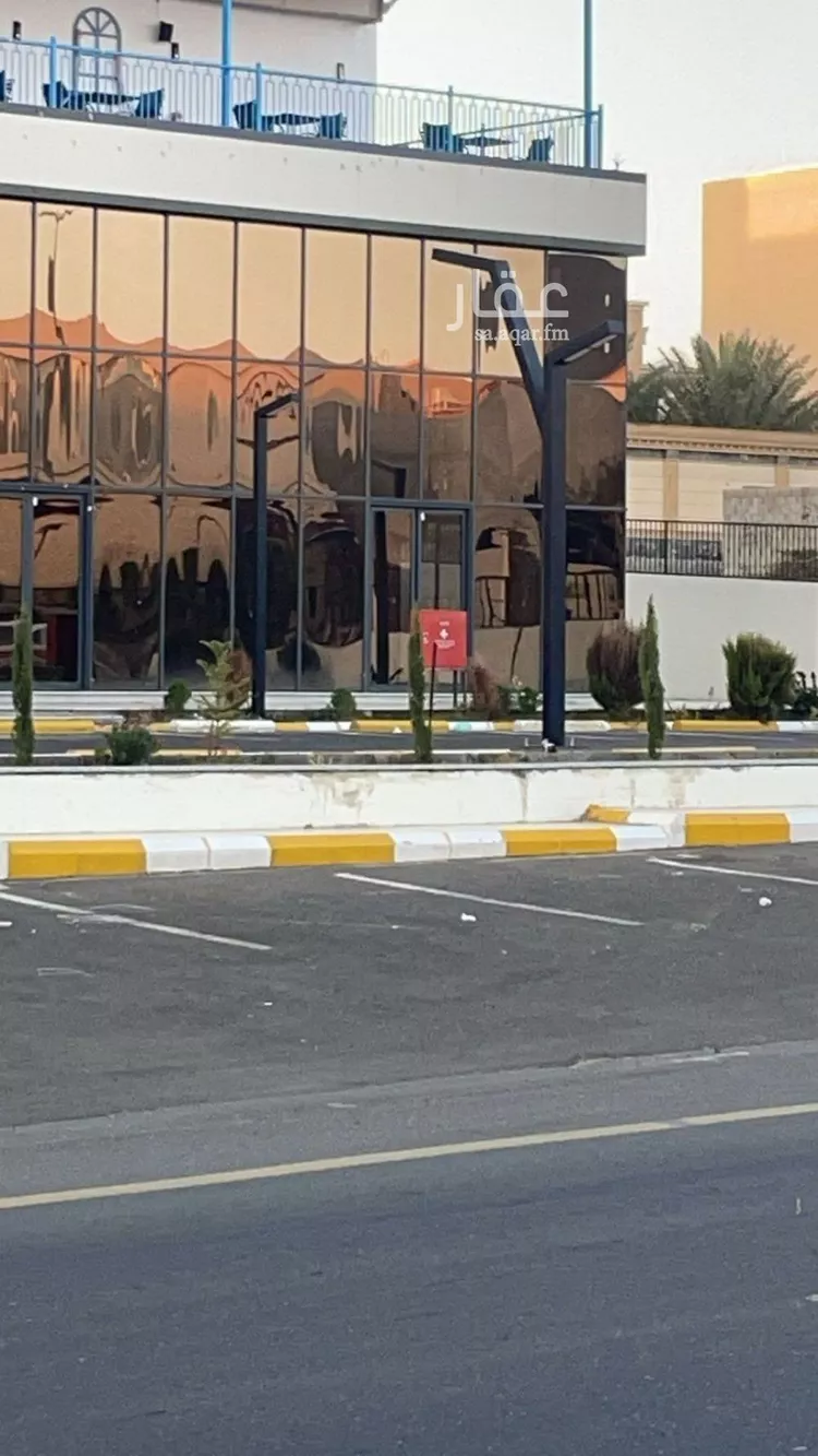 محل للإيجار في شارع الامام محمد بن سعود, حي الظرفة, مدينة خميس مشيط, منطقة عسير