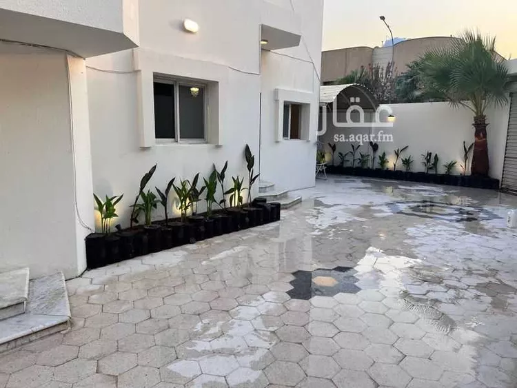 فيلا للإيجار في شارع أبي أمامة الأنصاري, حي السليمانية, مدينة الرياض, منطقة الرياض صورة 3