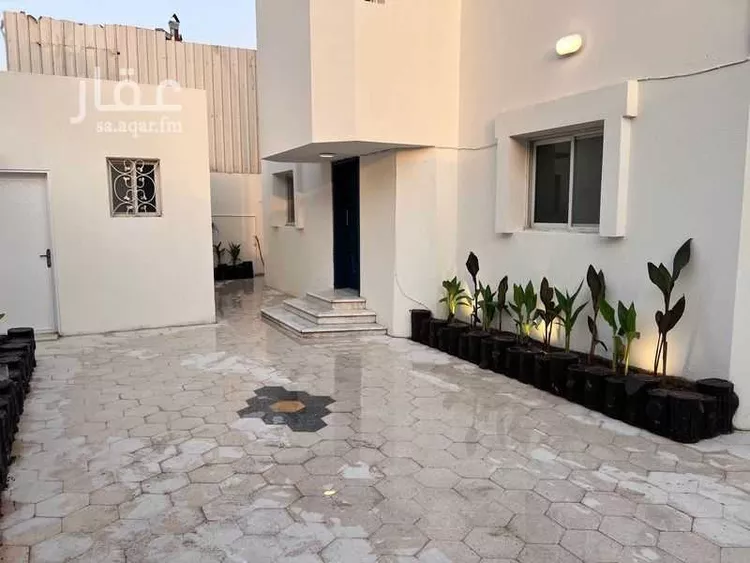 فيلا للإيجار في شارع أبي أمامة الأنصاري, حي السليمانية, مدينة الرياض, منطقة الرياض صورة 4