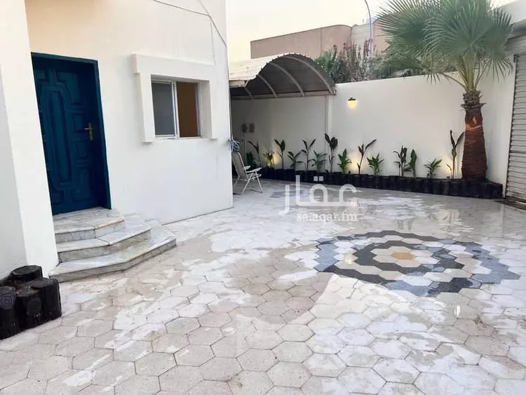 فيلا للإيجار في شارع أبي أمامة الأنصاري, حي السليمانية, مدينة الرياض, منطقة الرياض صورة 2