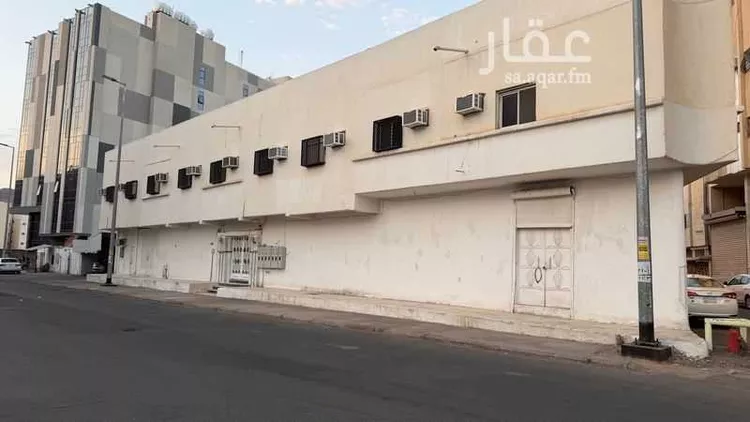 دور للبيع في شارع يزيد التمار, حي بنى عبد الأشهل, مدينة المدينة المنورة, منطقة المدينة المنورة