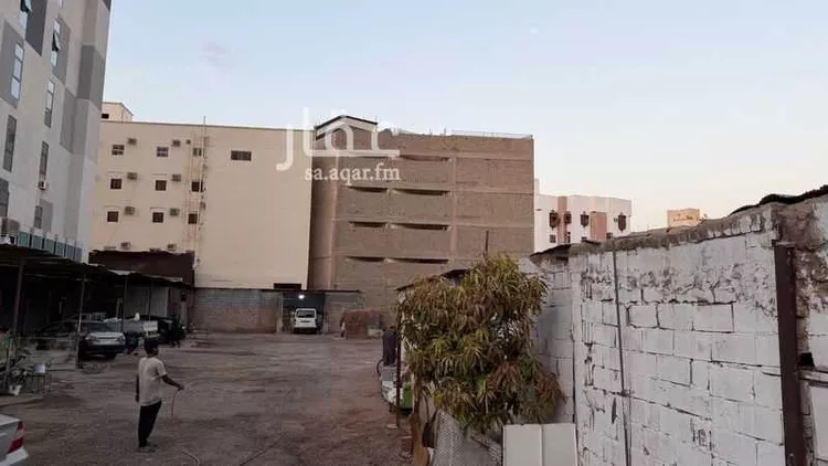 دور للبيع في شارع يزيد التمار, حي بنى عبد الأشهل, مدينة المدينة المنورة, منطقة المدينة المنورة صورة 5