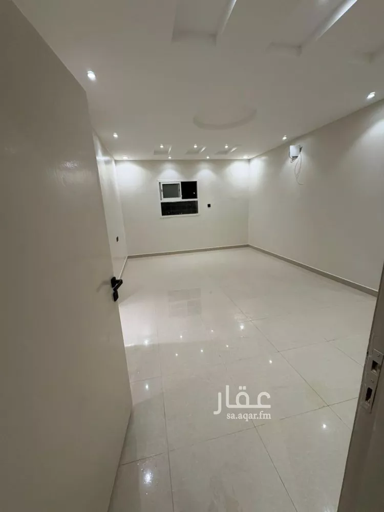شقة للإيجار في شارع أبي عبيدة النابلسي, حي عكاظ, مدينة الرياض, منطقة الرياض