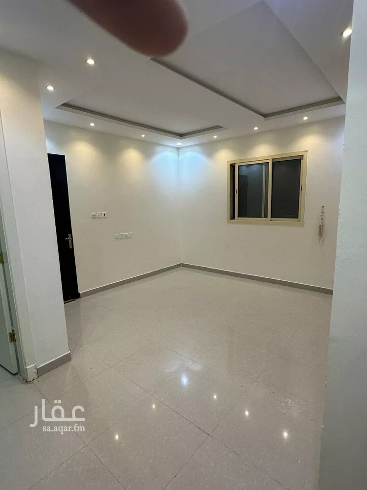 شقة للإيجار في شارع أبي عبيدة النابلسي, حي عكاظ, مدينة الرياض, منطقة الرياض