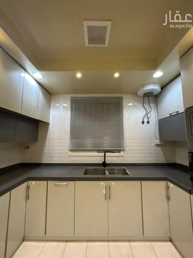 فيلا للإيجار في شارع المعتصم بن الرشيد, حي الرمال, مدينة الرياض, منطقة الرياض صورة 4