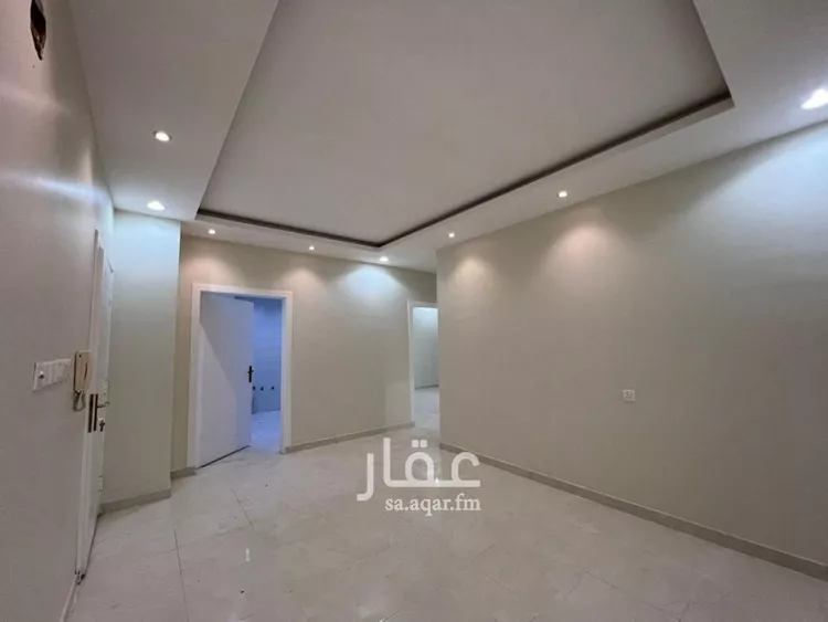 شقة للإيجار في شارع عائشة بنت الخفاف, حي بدر, مدينة الرياض, منطقة الرياض صورة 2