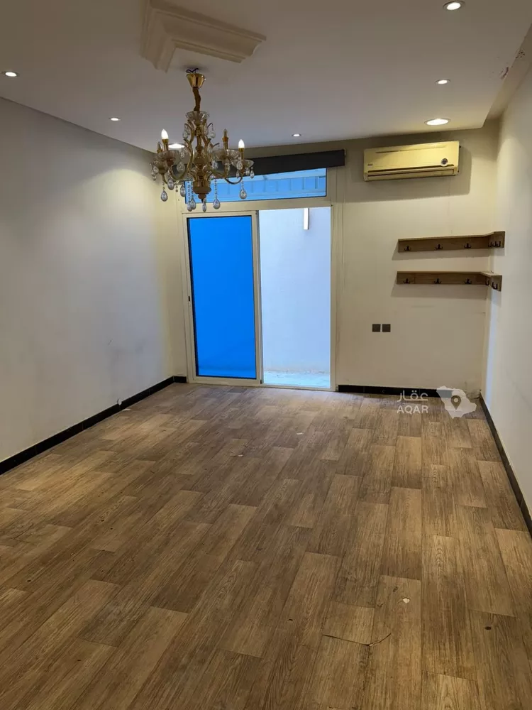شقة للإيجار في شارع ميناء الاحمدي, حي إشبيلية, مدينة الرياض, منطقة الرياض صورة 4