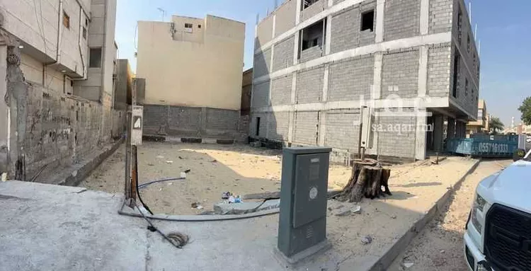 أرض للبيع في شارع الرابع والعشرون, حي الثقبة, مدينة الخبر, المنطقة الشرقية