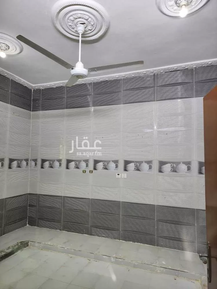 شقة للإيجار في شارع المهدج 347, حي المهدج, مدينة ابو عريش - ابو عريش, منطقة جازان صورة 2