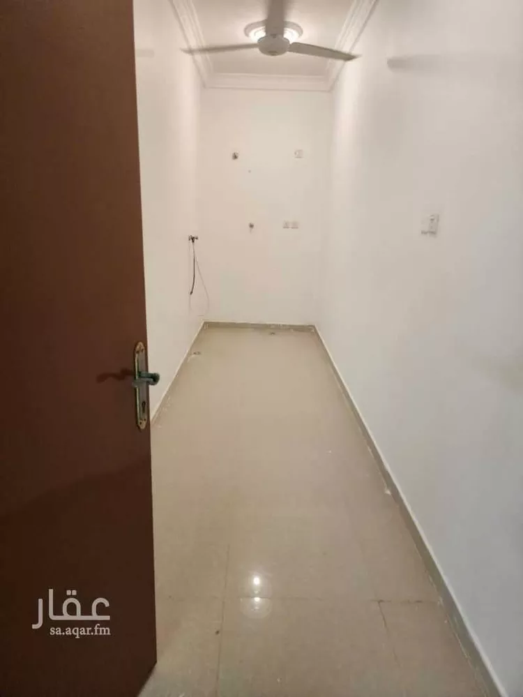 شقة للإيجار في شارع المهدج 347, حي المهدج, مدينة ابو عريش - ابو عريش, منطقة جازان صورة 3