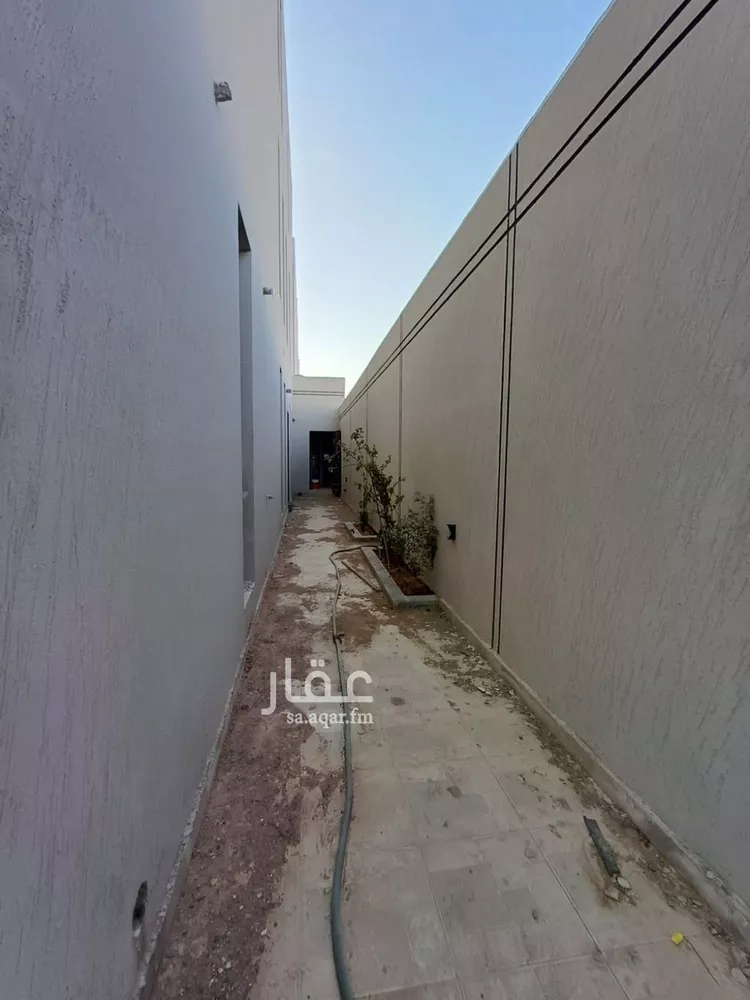 فيلا للبيع في شارع محمد بن الوليد بن خلف, حي المرجان, مدينة الرياض, منطقة الرياض صورة 3