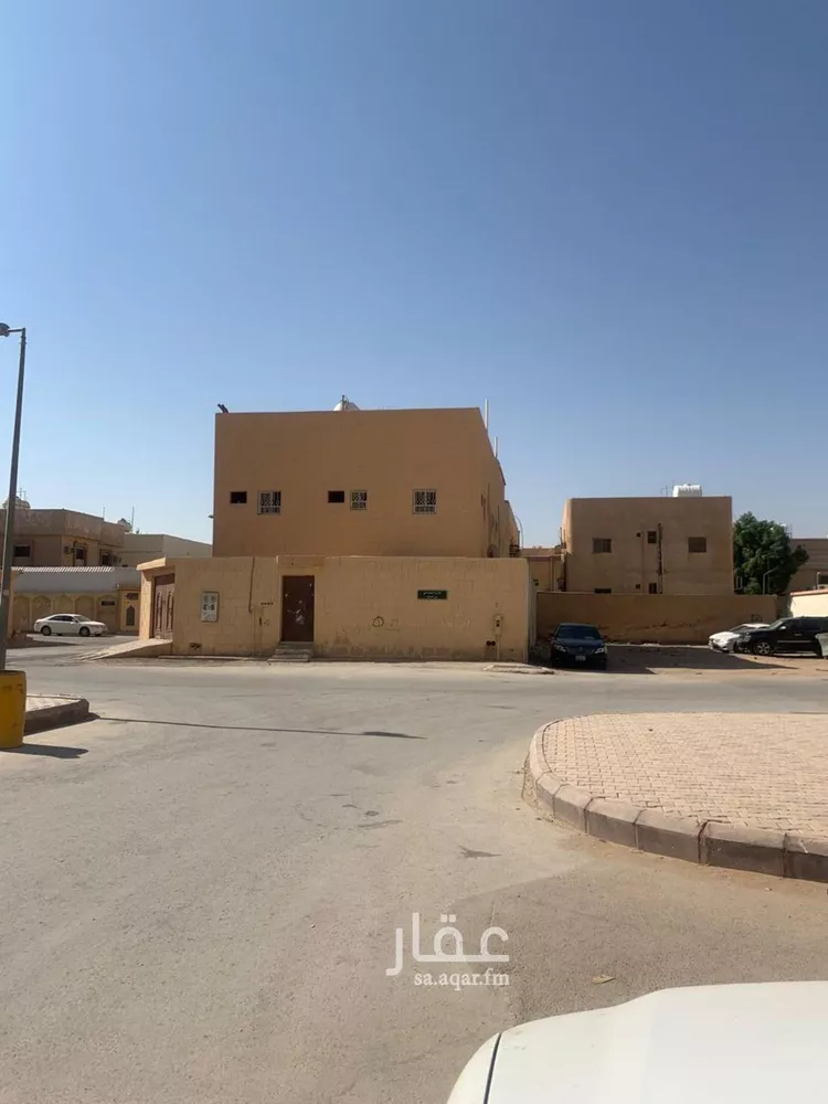 فيلا للبيع في شارع التنعيم, حي النظيم, مدينة الرياض, منطقة الرياض صورة 3