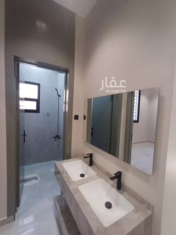 دور للبيع في شارع عبدالمحسن السلمان, حي النظيم, مدينة الرياض, منطقة الرياض صورة 5
