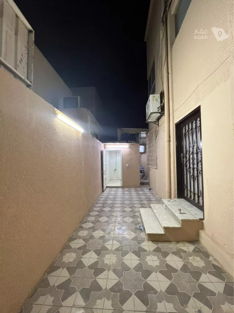 فيلا للبيع في شارع ابن الحداد, حي الملك فهد, مدينة الرياض, منطقة الرياض 8
