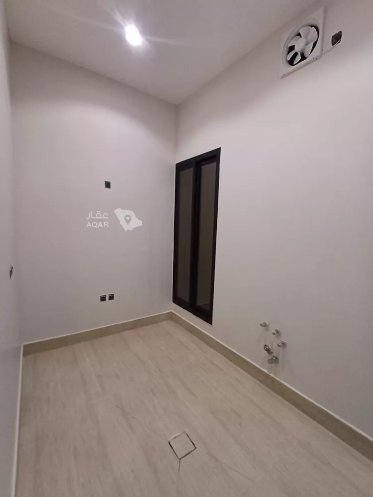 شقة للبيع في شارع عمر بن أذينة, حي النظيم, مدينة الرياض, منطقة الرياض 8