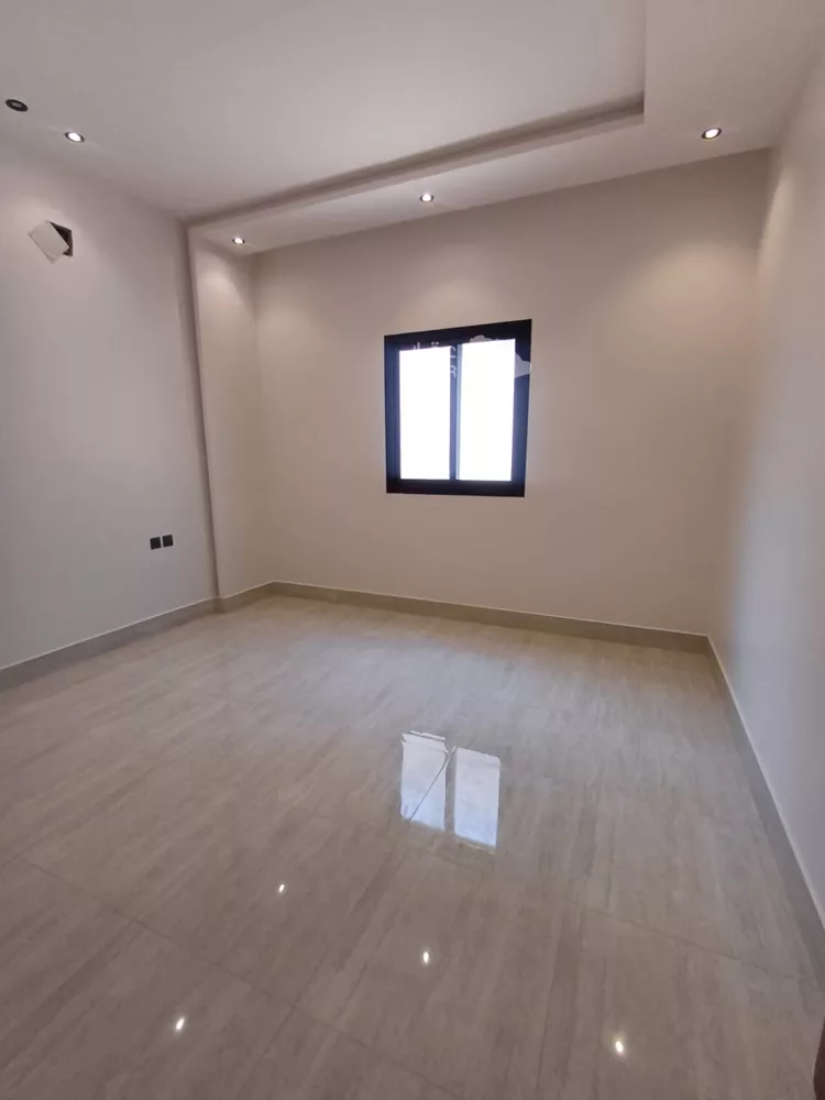 دور للبيع في شارع جرير بن حازم, حي الرمال, مدينة الرياض, منطقة الرياض 10