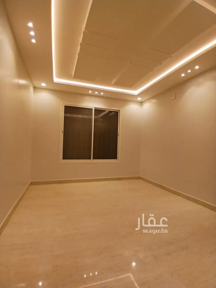 فيلا للبيع في شارع حسن بن عبدالباقي, حي الرمال, مدينة الرياض, منطقة الرياض صورة 2