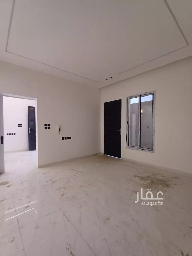 دور للبيع في شارع فالح ابن خفاف, حي الرمال, مدينة الرياض, منطقة الرياض صورة 5