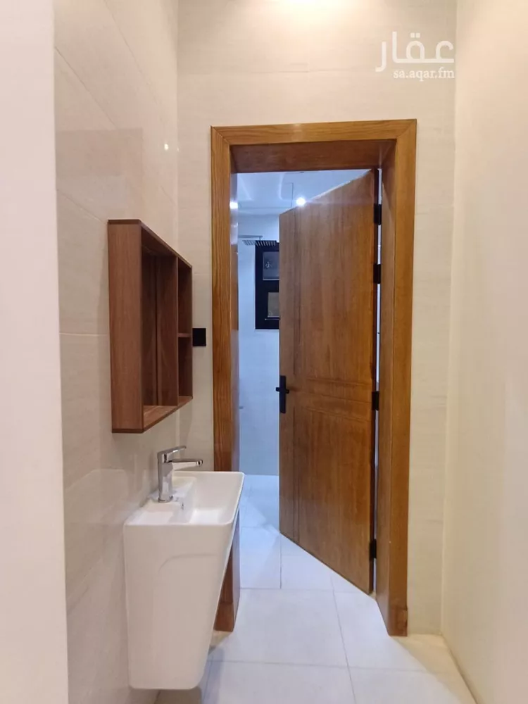 Floor for Sale in Riyadh King Faisal صورة 2