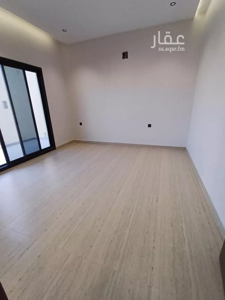دور للبيع في شارع الشريف الكحال, حي الرمال, مدينة الرياض, منطقة الرياض 12