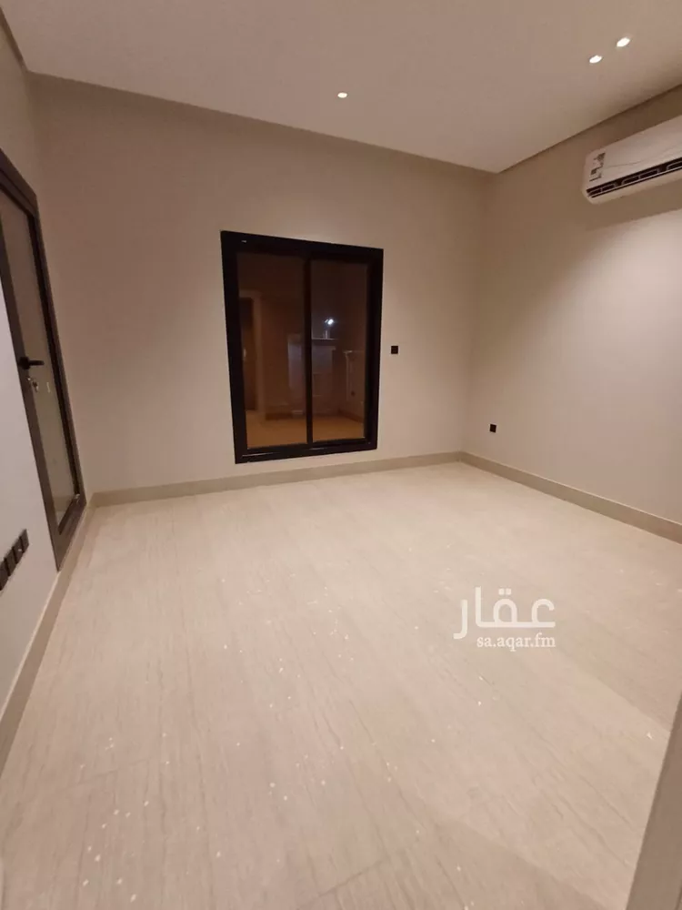 فيلا للبيع في شارع ثابت النحوي, حي الرمال, مدينة الرياض, منطقة الرياض 14