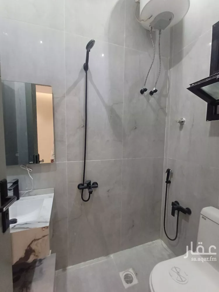 دور للبيع في شارع مليلة, حي النظيم, مدينة الرياض, منطقة الرياض صورة 3