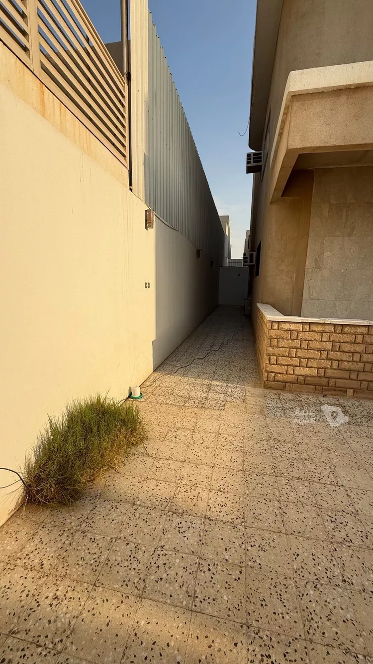 Villa for Sale in Riyadh King Fahd صورة 2