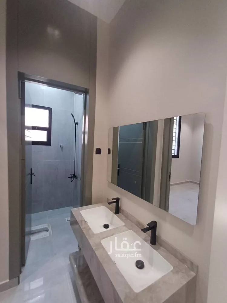 دور للبيع في شارع الأماسي, حي النظيم, مدينة الرياض, منطقة الرياض صورة 5