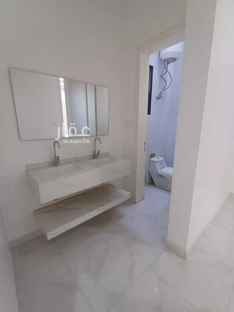 Villa for Sale in Riyadh Al Janadriyah 8