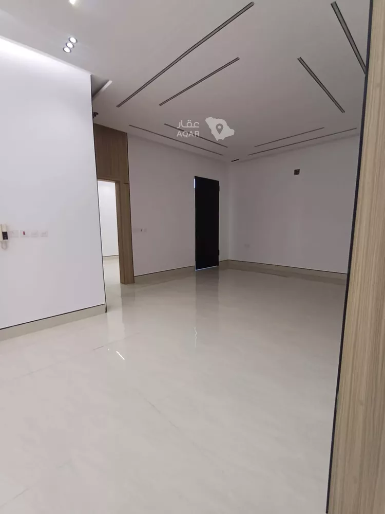 Floor for Sale in Riyadh An Nadhim 6