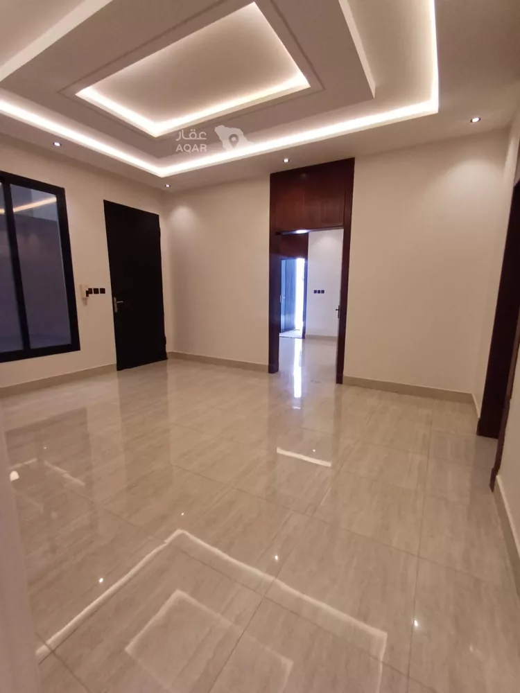 دور للبيع في شارع جرير بن حازم, حي الرمال, مدينة الرياض, منطقة الرياض 6