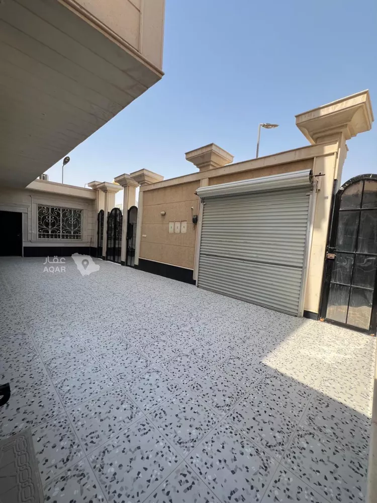 فيلا للبيع في شارع سليمان بن حبيب, حي البيان, مدينة الرياض, منطقة الرياض 9