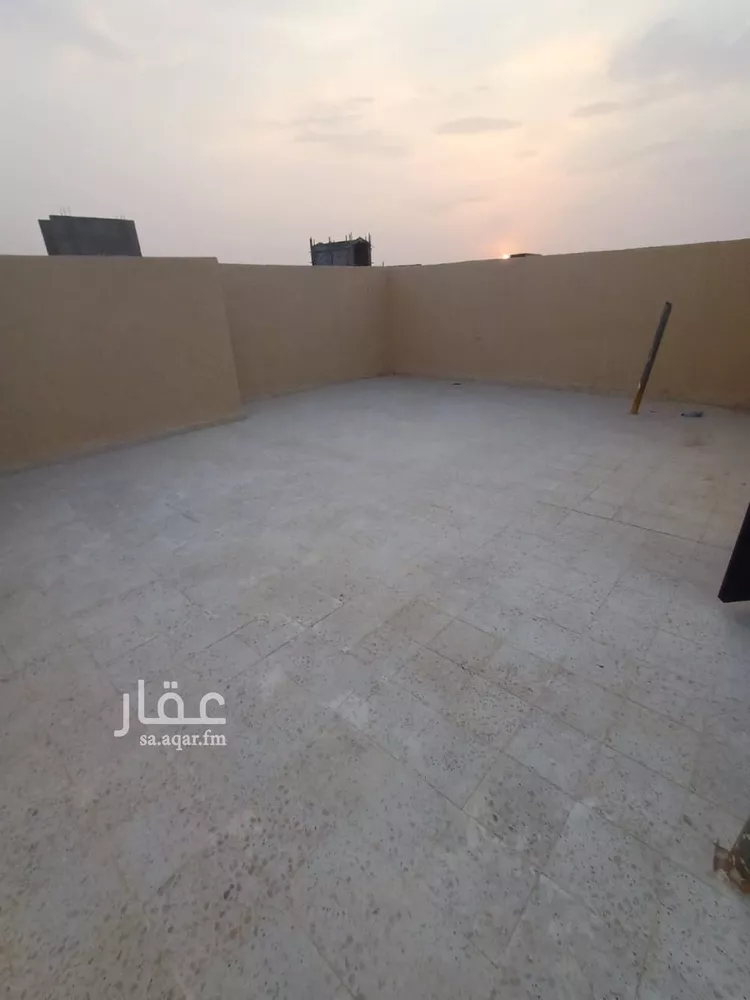 دور للبيع في شارع رقم 85, حي الجنادرية, مدينة الرياض, منطقة الرياض صورة 2