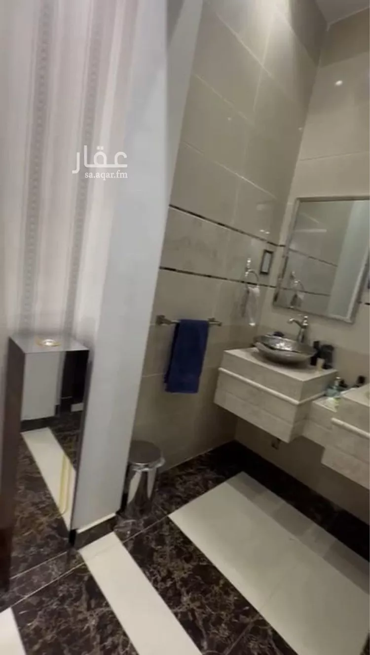 فيلا للبيع في شارع عمر شطا, حي الرمال, مدينة الرياض, منطقة الرياض صورة 4