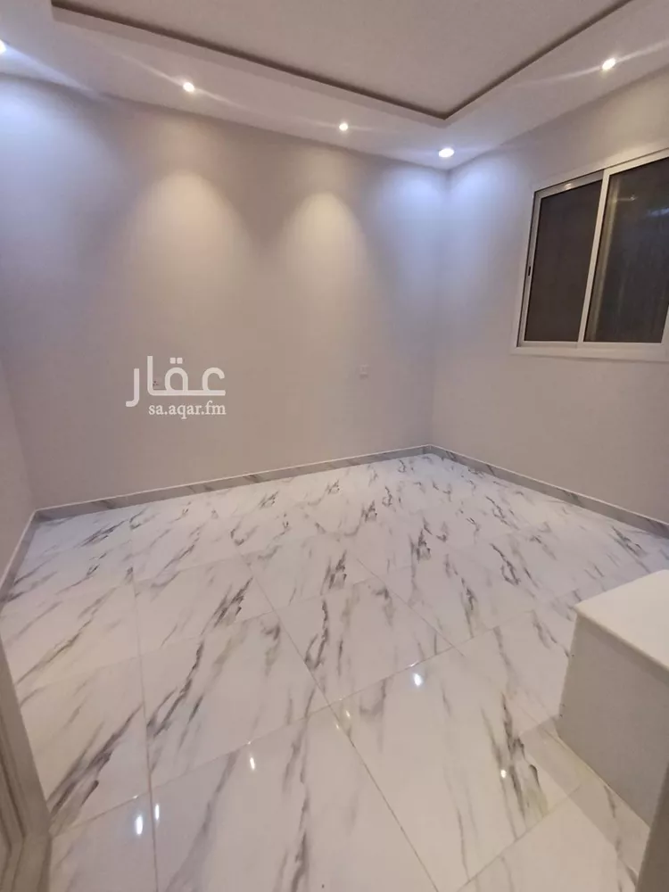 فيلا للبيع في شارع أبي أحمد القيسي, حي الرمال, مدينة الرياض, منطقة الرياض 17