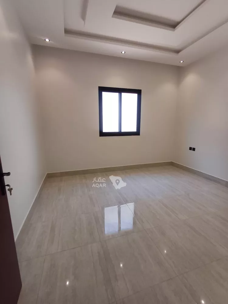 دور للبيع في شارع جرير بن حازم, حي الرمال, مدينة الرياض, منطقة الرياض 9