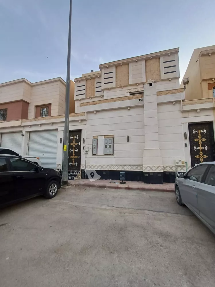 فيلا للبيع في شارع عمر مكرم, حي الرمال, مدينة الرياض, منطقة الرياض
