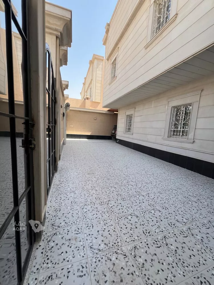 فيلا للبيع في شارع سليمان بن حبيب, حي البيان, مدينة الرياض, منطقة الرياض صورة 4