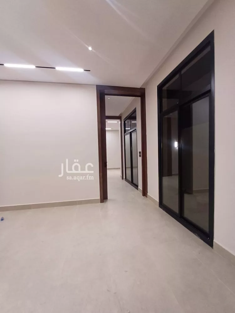 دور للبيع في شارع الشريف الكحال, حي الرمال, مدينة الرياض, منطقة الرياض صورة 3