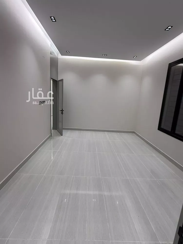 دور للبيع في شارع محمد بن الطيب, حي البرية, مدينة الرياض, منطقة الرياض صورة 2
