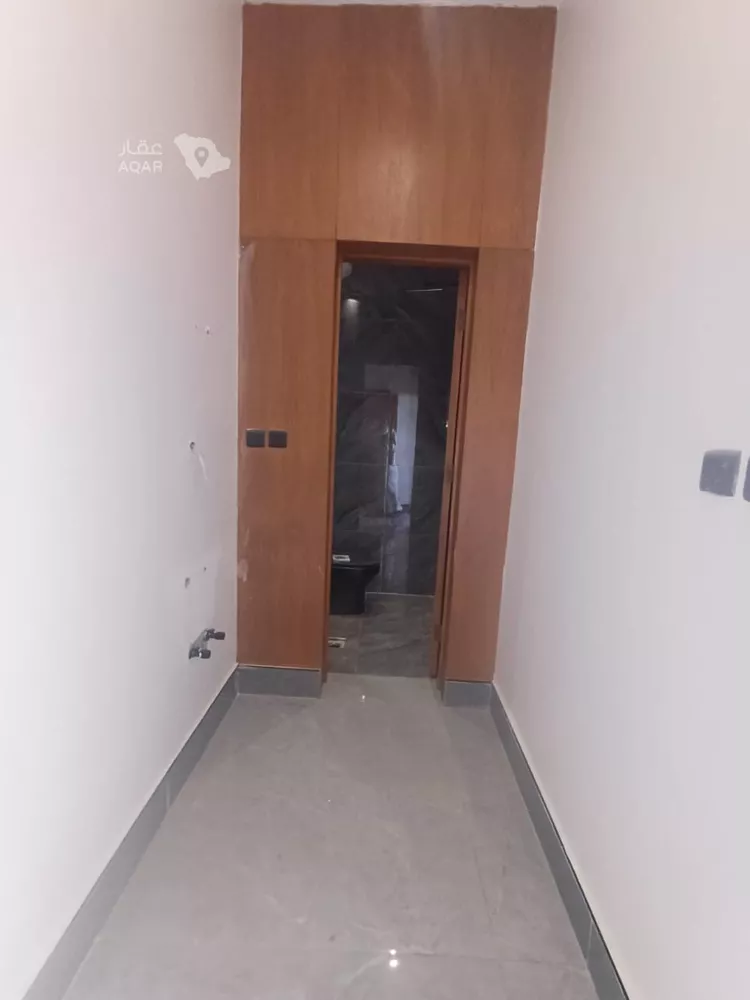 فيلا للبيع في شارع إسحاق السقاف, حي البيان, مدينة الرياض, منطقة الرياض 10