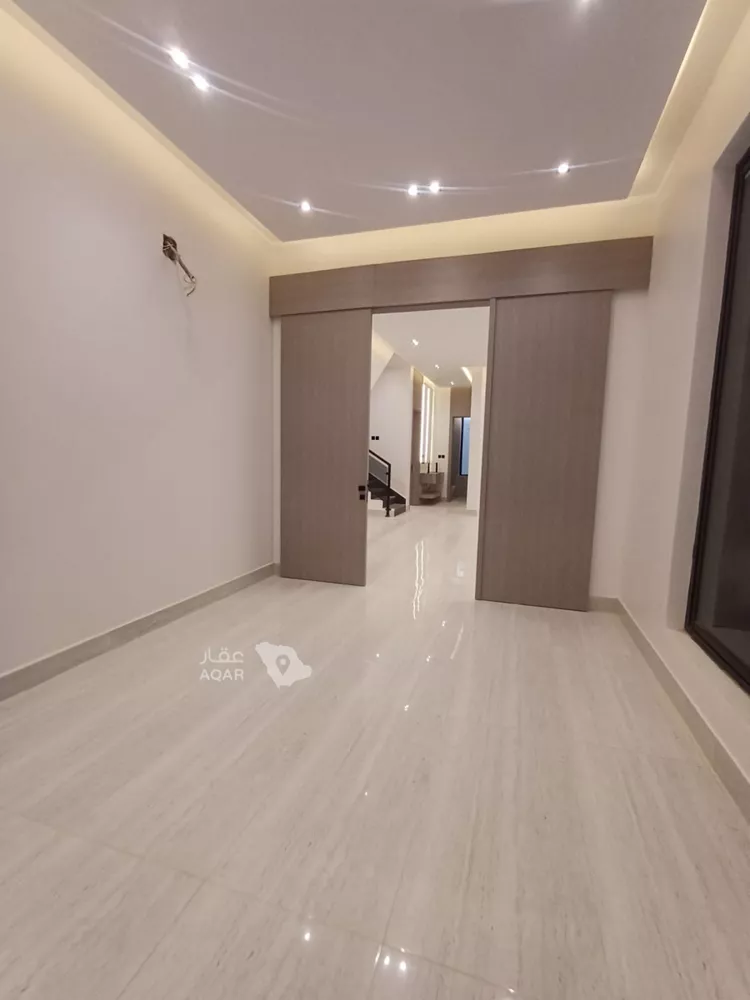 فيلا للبيع في شارع خليل المغربي, حي الرمال, مدينة الرياض, منطقة الرياض 2