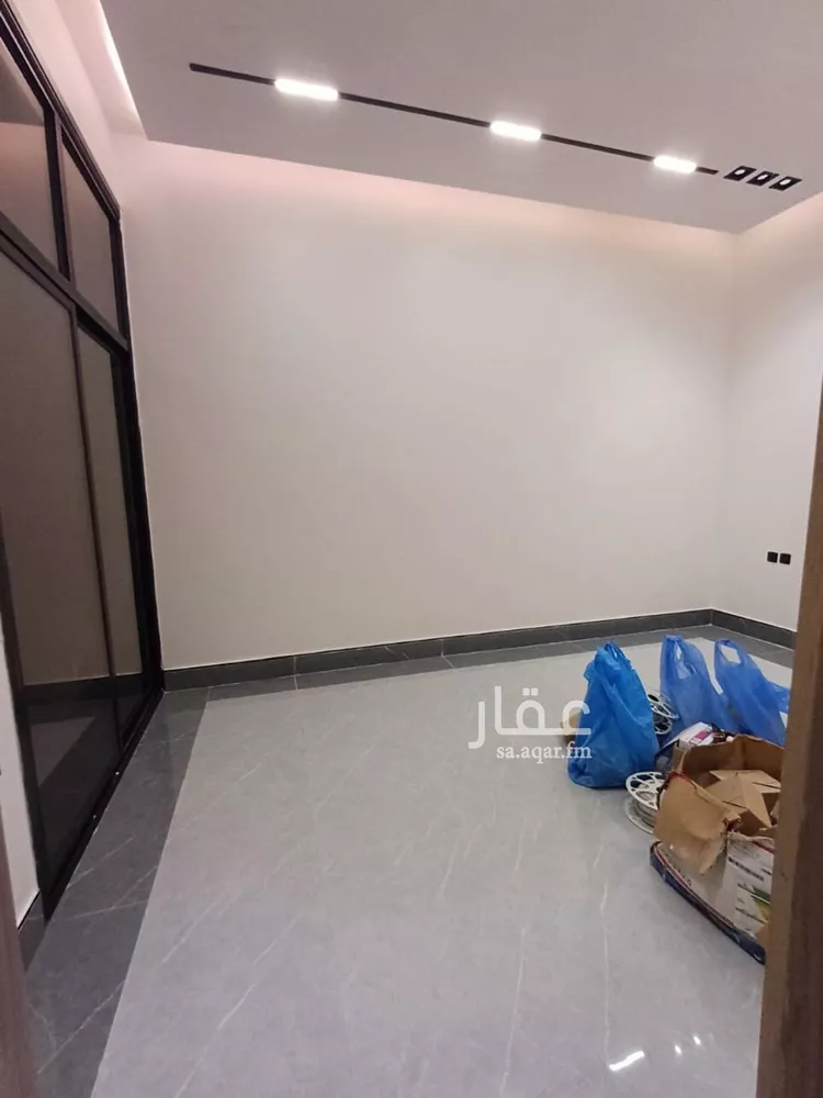 فيلا للبيع في شارع إبرهيم بن علي العياشي, حي الرمال, مدينة الرياض, منطقة الرياض صورة 5