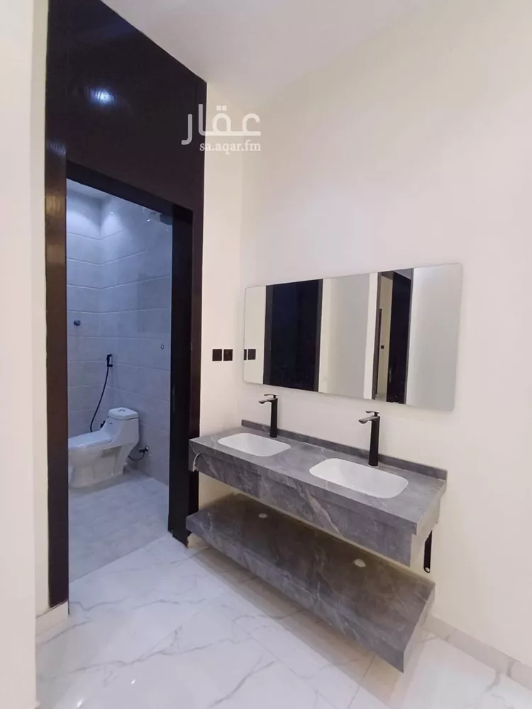 دور للبيع في شارع رقم 40, حي الندوة, مدينة الرياض, منطقة الرياض صورة 5