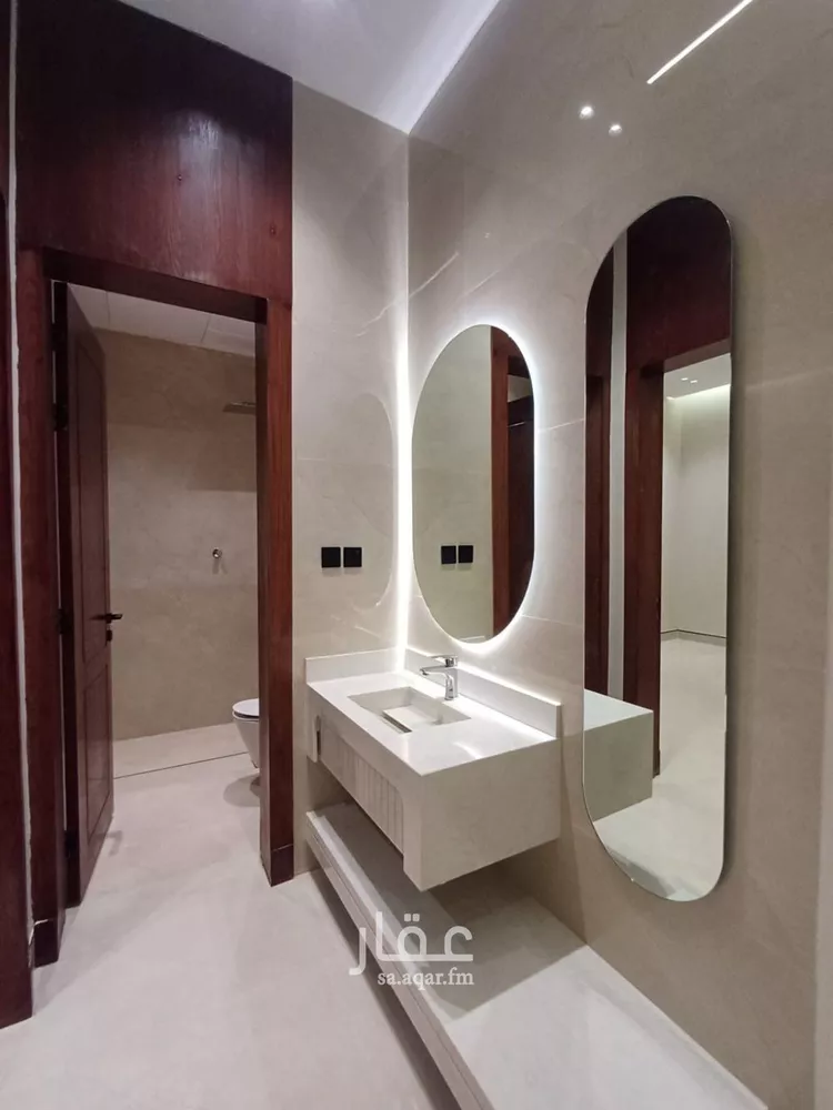 Floor for Sale in Riyadh Al Janadriyah صورة 2